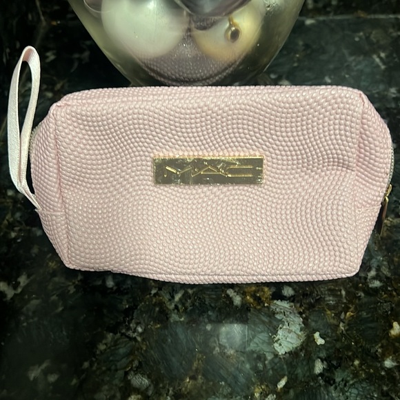 COPY - MAC Frost Lipstick in Fresh Moroccan. New with Box - Picture 9 of 9